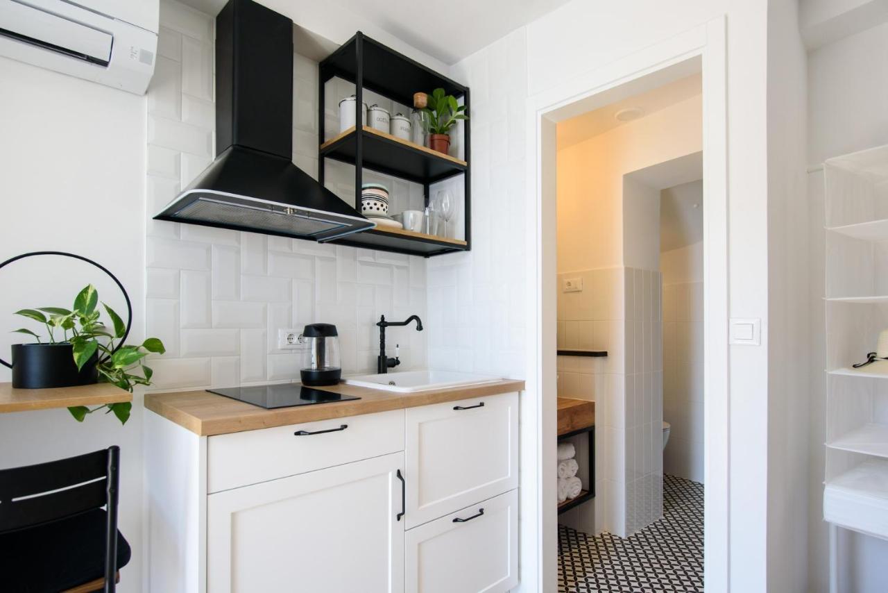 Studio Apartment Sunny Dream Дубровник Екстер'єр фото